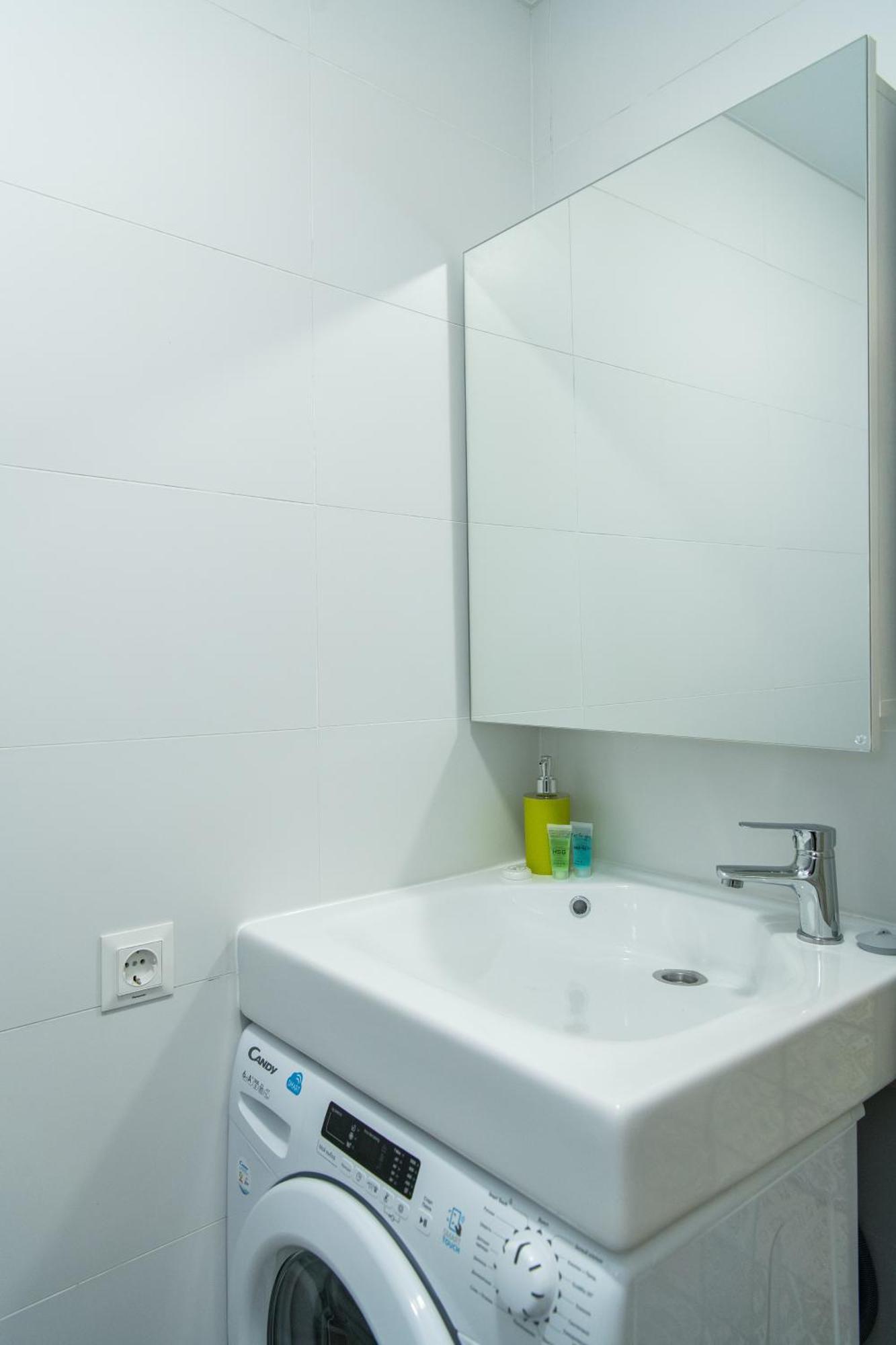 Myfreedom Апартаменти Метро Берестейська Kiev Habitación foto